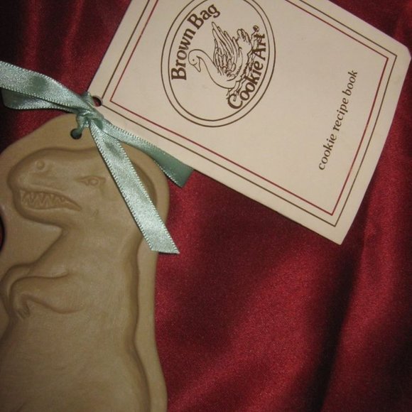 VINTAGE 1985 BROWN BAG COOKIE ART CERAMIC COOKIE PRESS T-REX DESIGN - Picture 4 of 10